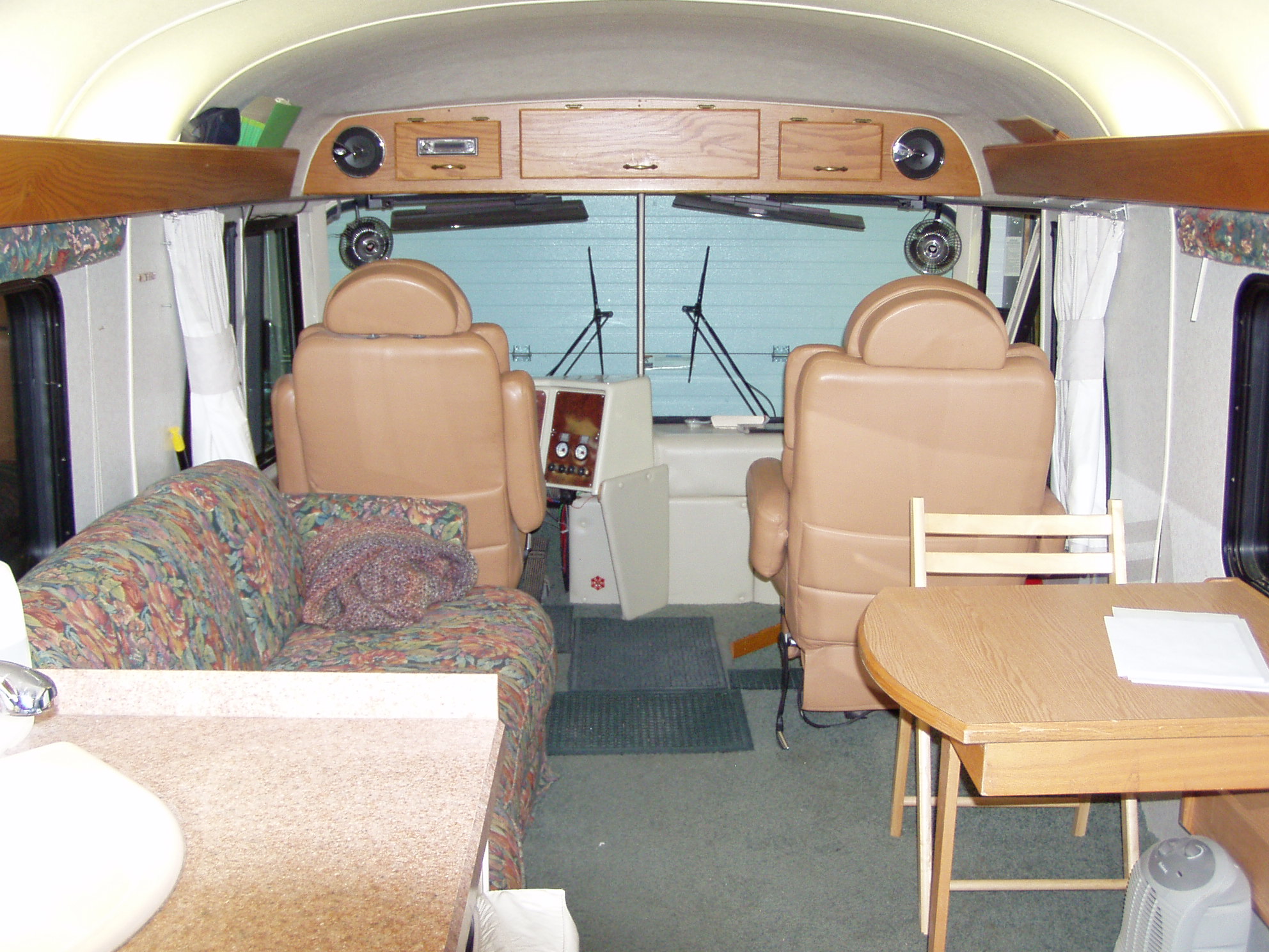 coach classic 65-watt