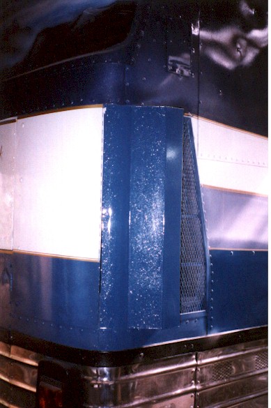 Fred_Hobe_AirScoop_2.jpg (64898 bytes)